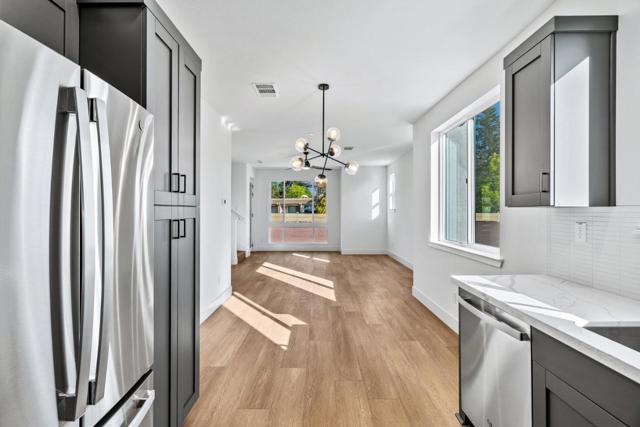 955 Woodside Road, Redwood City CA: https://media.crmls.org/mediaz/b0cab47f-4e2c-498c-a2dd-1f366be5d9b6.jpg