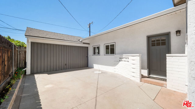 240 W El Sur Street, Monrovia CA: https://media.crmls.org/mediaz/b0cbfe0b-d775-4beb-bcde-f34ab3059295.jpg