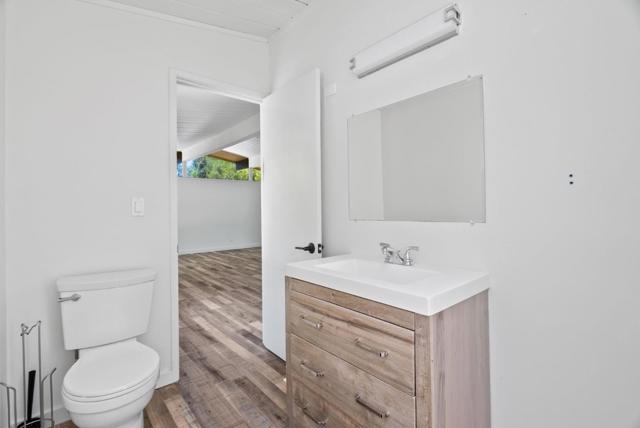 15965 Forest Hill Drive, Boulder Creek CA: https://media.crmls.org/mediaz/b0cc4afd-065a-4946-b0e3-d52b0e8cce9a.jpg