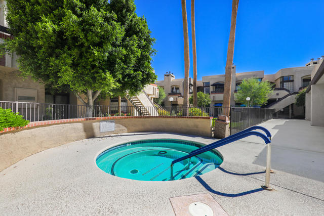 Image 32 of 41 For 2601 Broadmoor Drive 2