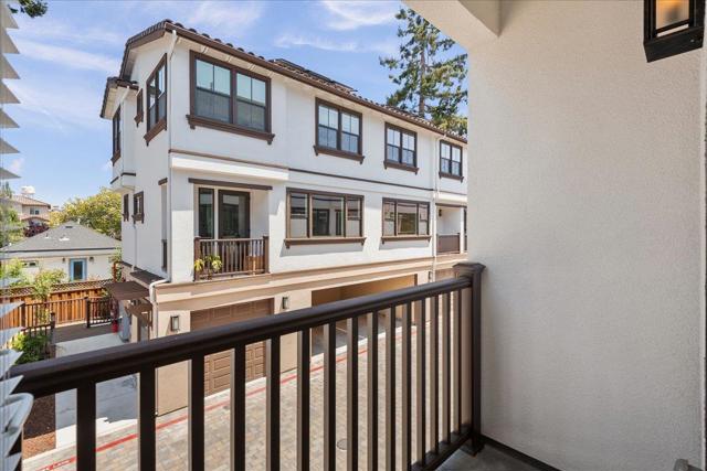 224 Carroll Street, Sunnyvale CA: https://media.crmls.org/mediaz/b0cef422-7d32-402c-88be-3f2c4f230e8a.jpg