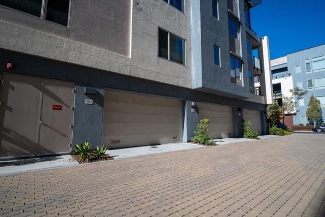 Image 2 of 47 For 708 Eppleton Lane 204