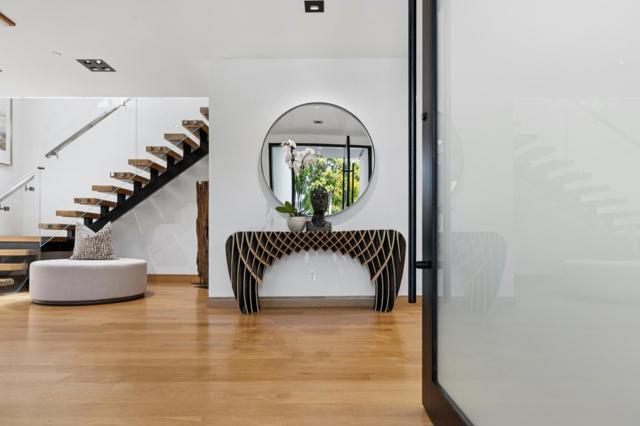 33 Highland Avenue, Burlingame CA: https://media.crmls.org/mediaz/b0cf9846-7e73-43d4-9a0c-36be3f11174e.jpg