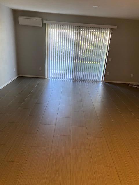 77835 California Drive, Palm Desert CA: https://media.crmls.org/mediaz/b0d0a9fc-8067-49d7-98e0-307825d85230.jpg