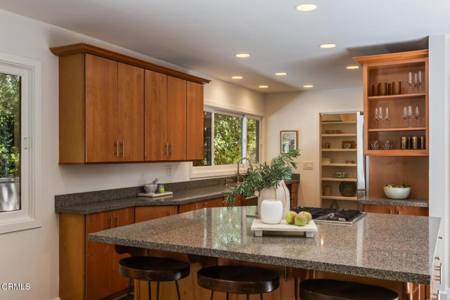 595 Linda Vista Avenue, Pasadena CA: https://media.crmls.org/mediaz/b0d0ef6e-2265-45cd-94e1-96b2fde71d11.jpg