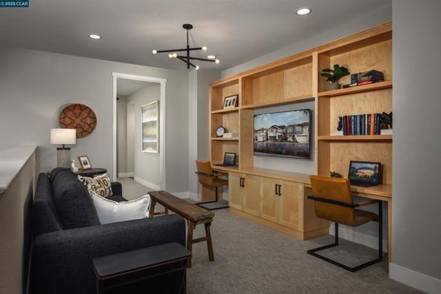 17588 Bushwick Lane, Lathrop CA: https://media.crmls.org/mediaz/b0d10bfa-a8f4-462f-90e7-54cd682ff076.jpg