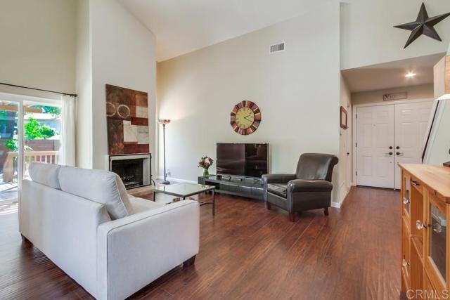 Detail Gallery Image 12 of 63 For 1023 Mimosa Ave, Vista,  CA 92081 - 4 Beds | 2/1 Baths