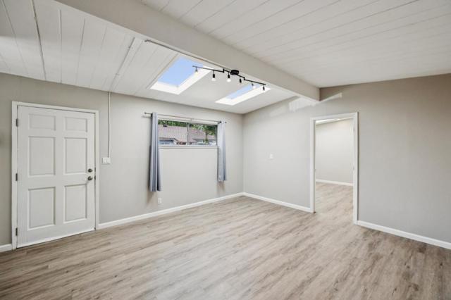 3271 Alma Street, Palo Alto CA: https://media.crmls.org/mediaz/b0d19fa4-a42a-42a9-9171-145ad8b9f7ba.jpg