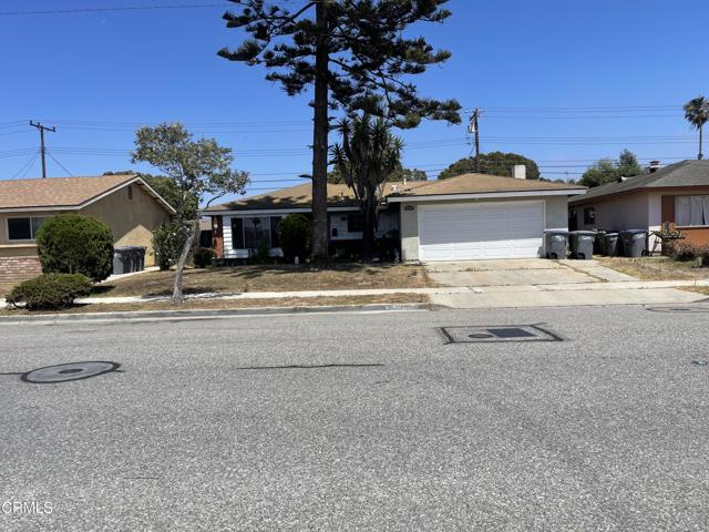 Detail Gallery Image 14 of 14 For 4900 Reeder Ave, Oxnard,  CA 93033 - 3 Beds | 2 Baths