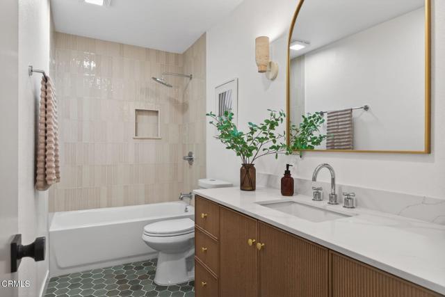 Detail Gallery Image 23 of 42 For 7023 Meadowview Ct, Ventura,  CA 93003 - 4 Beds | 2/1 Baths