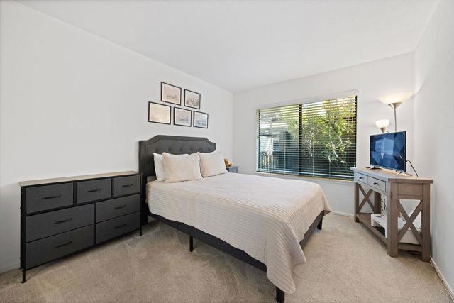 3350 La Mesa Drive, San Carlos CA: https://media.crmls.org/mediaz/b0d27603-857d-4b07-9ad4-fa58b67ac7fe.jpg