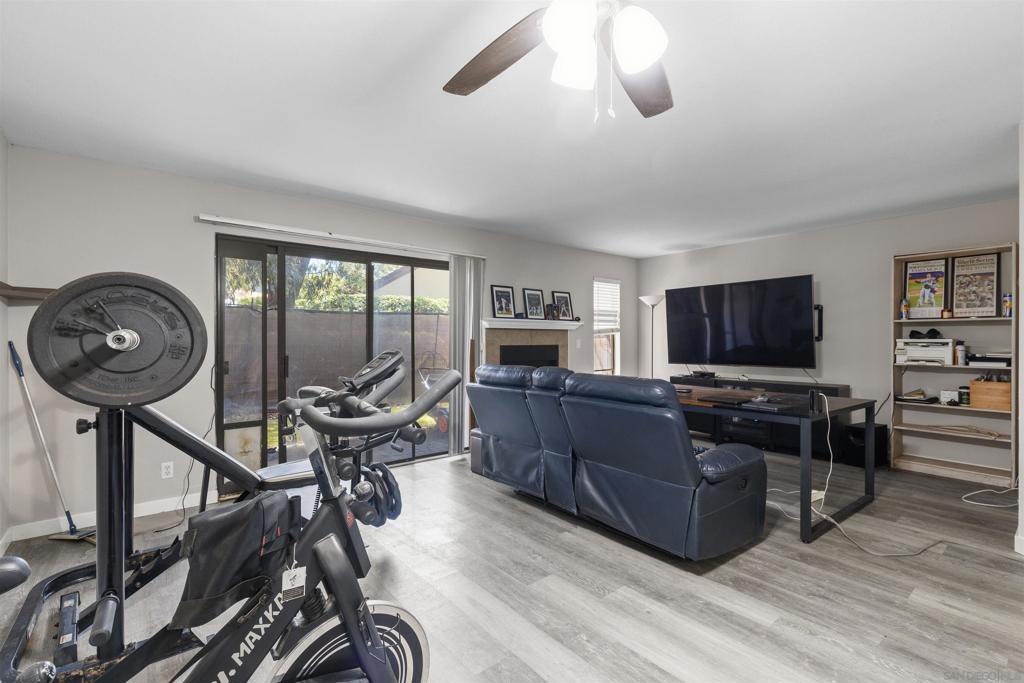 9895 Scripps Westview Way - photo 5