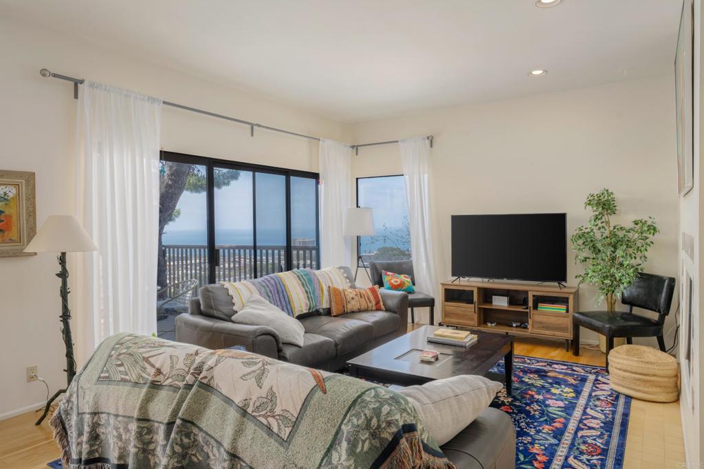 7556 Pepita Way - photo 4