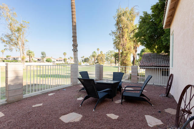 48305 Pic Way, Indio CA: https://media.crmls.org/mediaz/b0d3ff8a-85e8-4a0d-875b-da5388d8fc0f.jpg