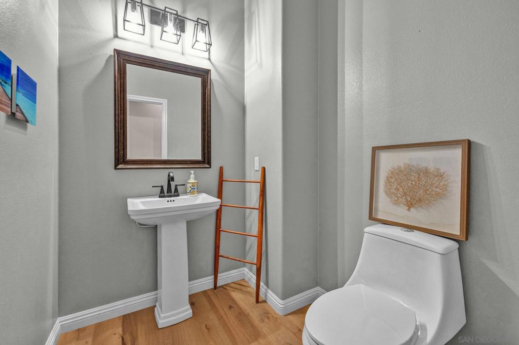 2124 Pamplona Ct - photo 16
