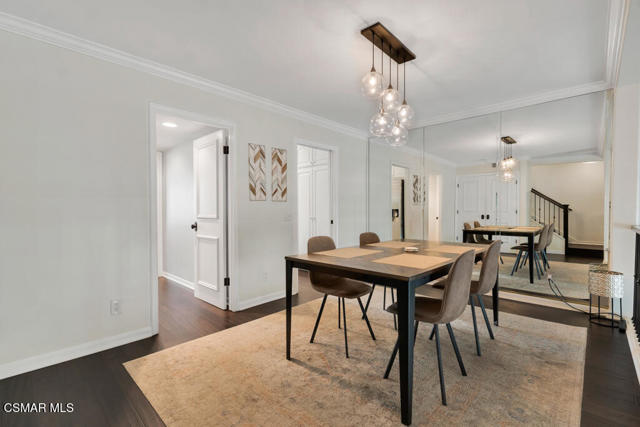 6217 Nita Avenue, Woodland Hills CA: https://media.crmls.org/mediaz/b0d45b4d-6d67-417e-a755-179b2770f348.jpg