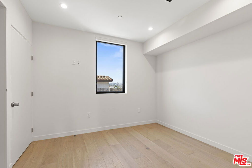 MLS #26829057 image #9