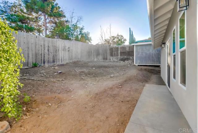 Image 67 of 75 For 5044 Guava Avenue