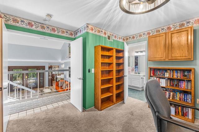 1363 Timberpond Dr, El Cajon CA: https://media.crmls.org/mediaz/b0d4b151-7837-4814-9de0-6a341d083919.jpg