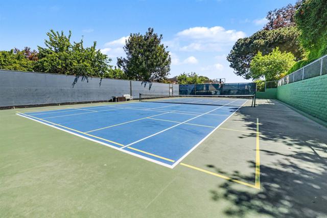 Detail Gallery Image 28 of 28 For 4640 Coralwood Cir, Carlsbad,  CA 92008 - 2 Beds | 2/1 Baths