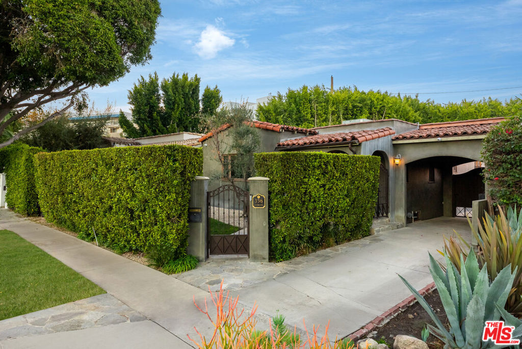 338 Westbourne Drive