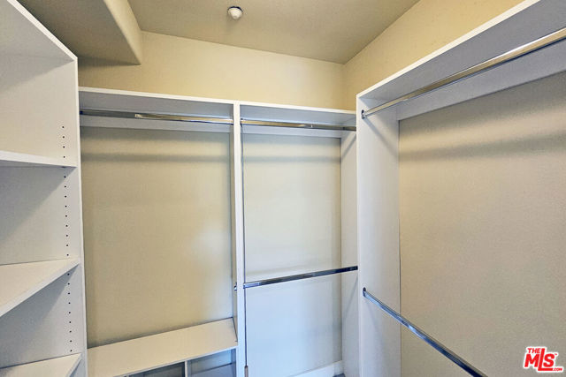 4220 Fair Avenue, North Hollywood CA: https://media.crmls.org/mediaz/b0d5a278-a0c3-4432-a68c-37b3ca43405a.jpg