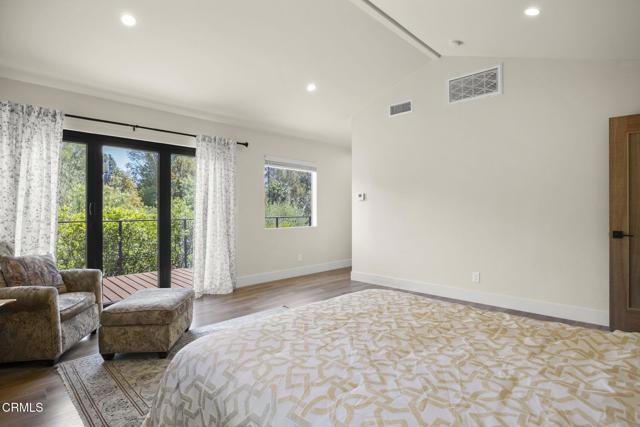 1820 Ramona Drive, Camarillo CA: https://media.crmls.org/mediaz/b0d5c931-5085-4fa4-b101-4a07dc2ad974.jpg