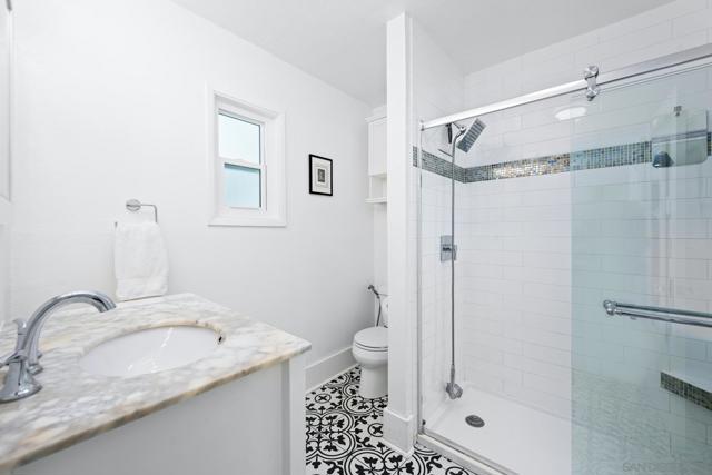4602 Felton St, San Diego CA: https://media.crmls.org/mediaz/b0d5cc64-e873-4bc7-8092-cf217ba0767e.jpg