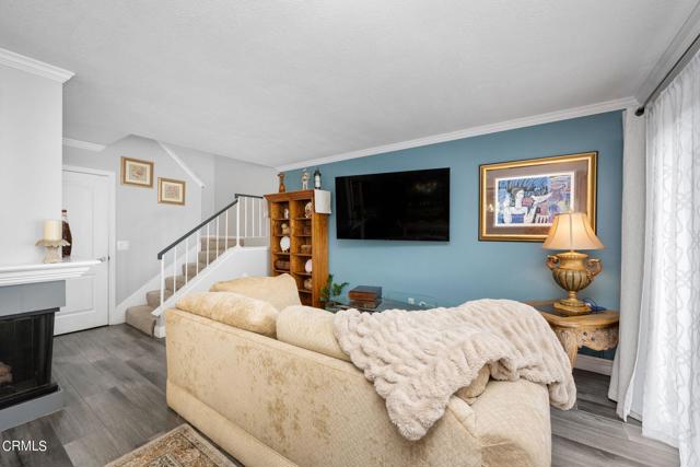 Detail Gallery Image 10 of 23 For 2476 Chandler Ave #4,  Simi Valley,  CA 93065 - 3 Beds | 2 Baths