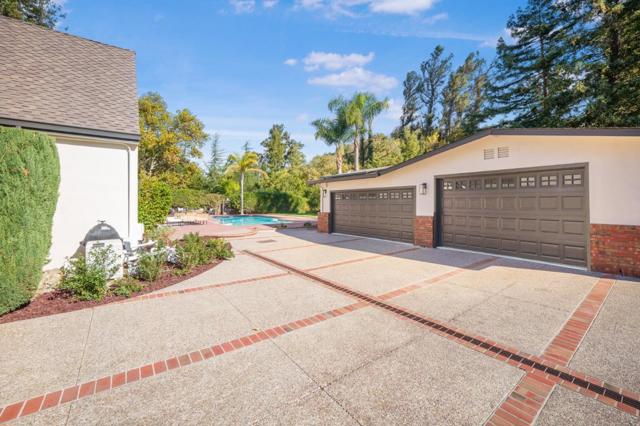 17710 Woodland Avenue, Morgan Hill CA: https://media.crmls.org/mediaz/b0d65bd1-d5e4-4647-93fe-bc8fcda6a4c2.jpg