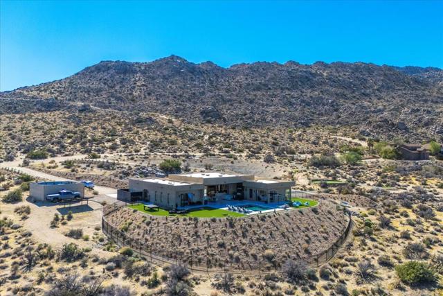Image 9 of 80 For 57795 Big Horn Drive