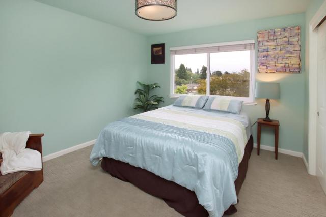 3239 O'Neill Court, Soquel CA: https://media.crmls.org/mediaz/b0d66531-25c3-4700-a9a1-2563f5fa3cd3.jpg