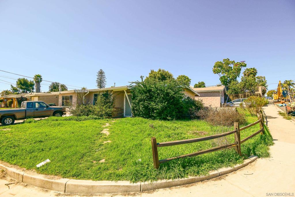 MLS #250022266SD img 10