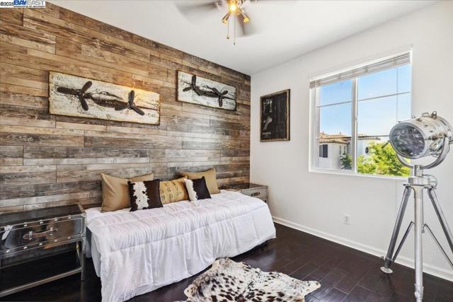 366 Karelian St, Danville CA: https://media.crmls.org/mediaz/b0d77beb-bdea-4bb2-a361-fab73a44b0eb.jpg