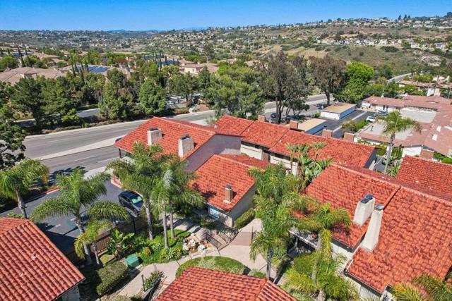 1933 Alga Road, Carlsbad CA: https://media.crmls.org/mediaz/b0d8d1b9-8a33-49c2-9360-0449535c6b6c.jpg