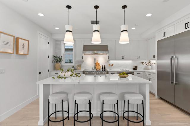 163 Iris Street, Redwood City CA: https://media.crmls.org/mediaz/b0d92d96-464a-460d-8c2b-70b91223a39d.jpg