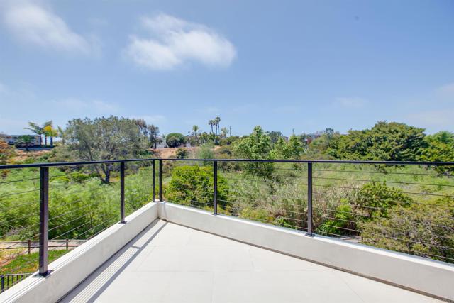 Detail Gallery Image 24 of 54 For 417 Warwick Ave, Cardiff By The Sea,  CA 92007 - 5 Beds | 5/1 Baths