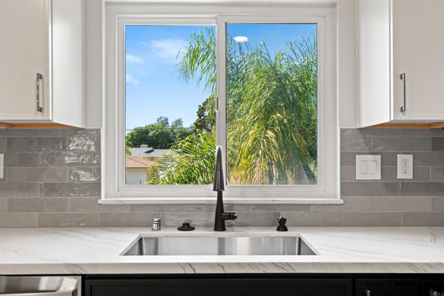 1733 Pepper Drive, El Cajon CA: https://media.crmls.org/mediaz/b0d9b0a5-6178-4f9e-b805-12421075b53b.jpg