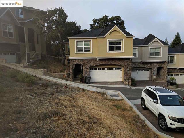 0 Redwood Rd, Oakland CA: https://media.crmls.org/mediaz/b0d9ce6f-16df-4830-ad05-9bb946a233a9.jpg