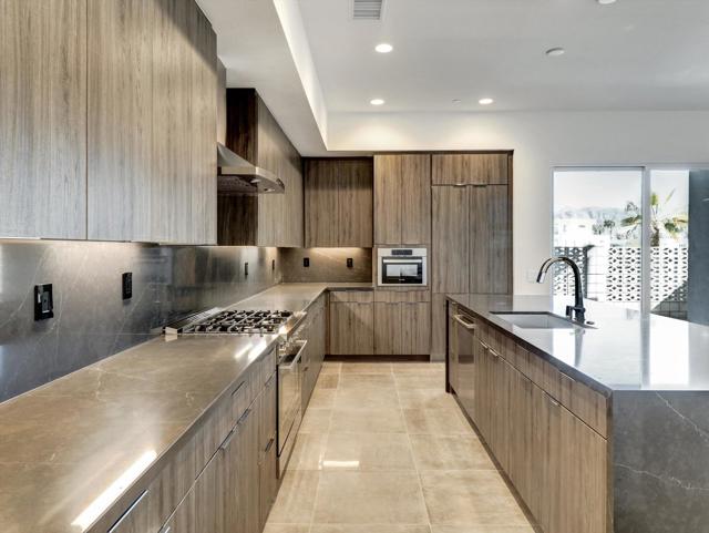 766 Obsidian Loop E E Loop, Palm Springs CA: https://media.crmls.org/mediaz/b0dac550-14a4-4bfd-8a16-3c177239d7c9.jpg