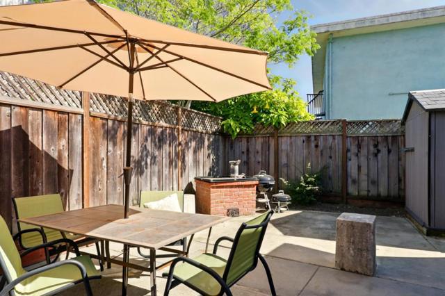 640 17th Avenue, Santa Cruz CA: https://media.crmls.org/mediaz/b0dc1905-108e-43a6-85a9-c07368d85ad3.jpg