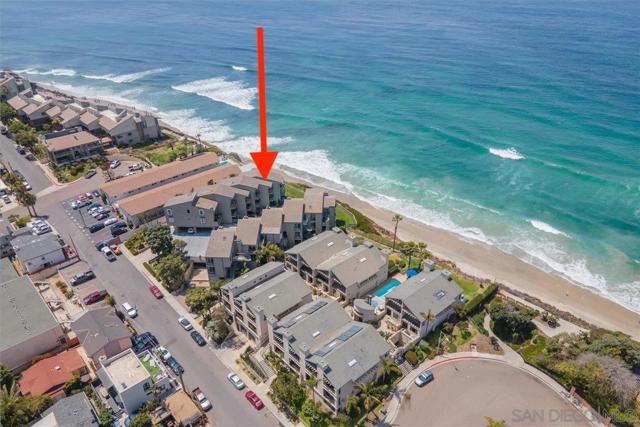 940 Sealane Dr, Encinitas CA: https://media.crmls.org/mediaz/b0dc45ce-29e5-4ab4-b89d-e8ee389a0e8a.jpg
