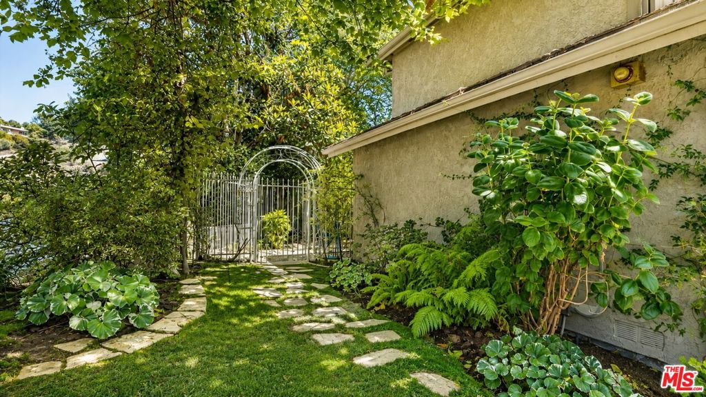 MLS #26853073 image #69
