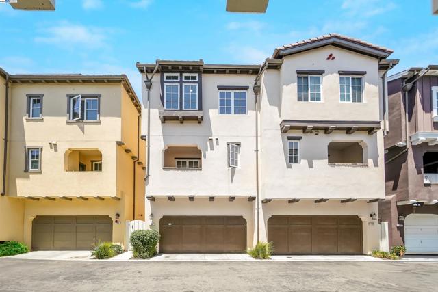 184 Stevenson Blvd, Fremont CA: https://media.crmls.org/mediaz/b0dd77db-e4e4-48d7-a9b1-f6cc9cc2c9b5.jpg