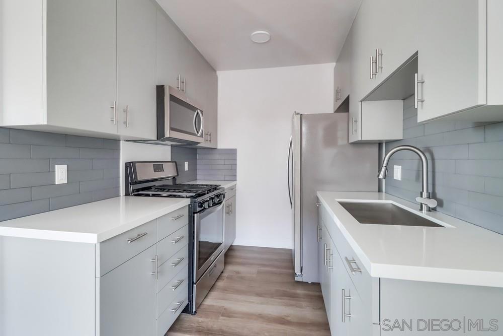 MLS #250040391SD image #13