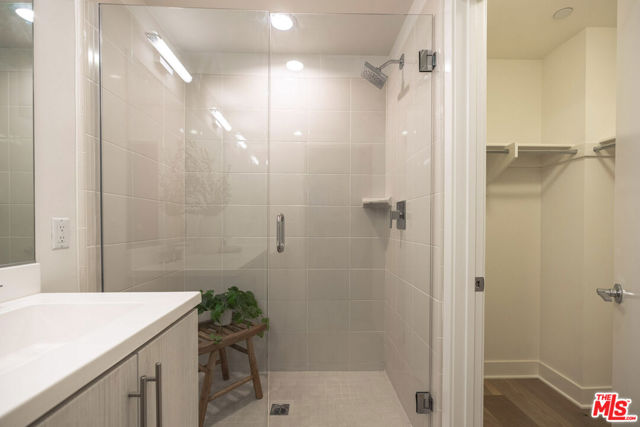 2210 Tom Mix Road, Los Angeles CA: https://media.crmls.org/mediaz/b0e04276-e40b-4aeb-87e0-ba4a7f989e21.jpg