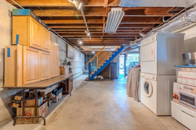 1327 Crespi Drive, Pacifica CA: https://media.crmls.org/mediaz/b0e0c09c-ecf0-4967-928c-5c2887fff6df.jpg