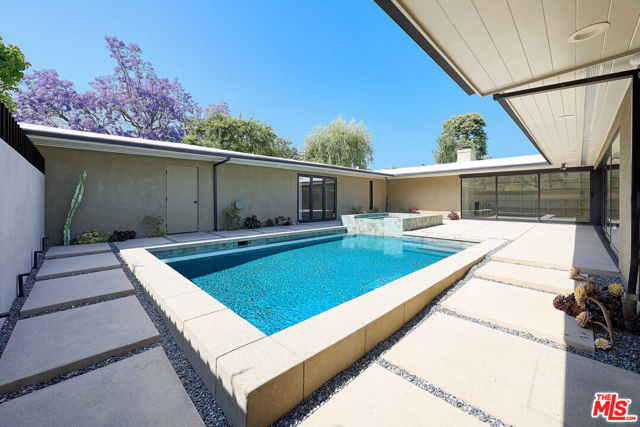 310 Beloit Avenue, Los Angeles CA: https://media.crmls.org/mediaz/b0e1789f-a89a-4676-bbfa-54a6c867ff76.jpg