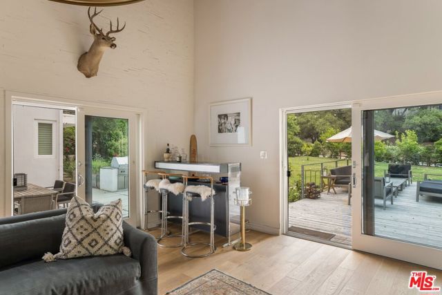 Drew Fenton | 959 Crater Oak Drive Calabasas CA | MLS: 7287258