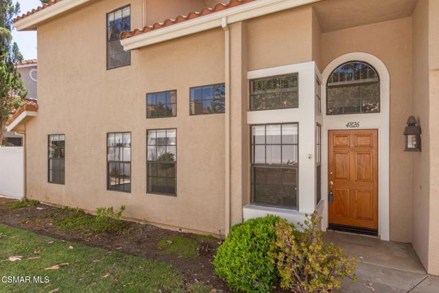 4826 Piedmont Drive, Oak Park CA: https://media.crmls.org/mediaz/b0e2286b-562d-45d1-a276-bbf5f763a92e.jpg